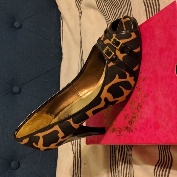 Drue Print Candies High Heels - Picture 3 of 5